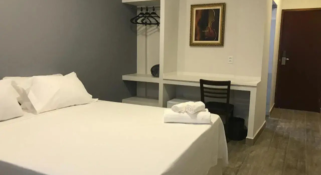 Avenida Park Hotel, Забронировать Отель Бауру штат Сан-Паулу