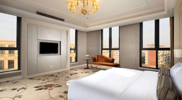 Люкс Wyndham Garden Zhengzhou East