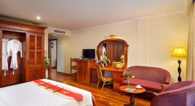 Люкс Superior Dragon Royal Angkor Hotel