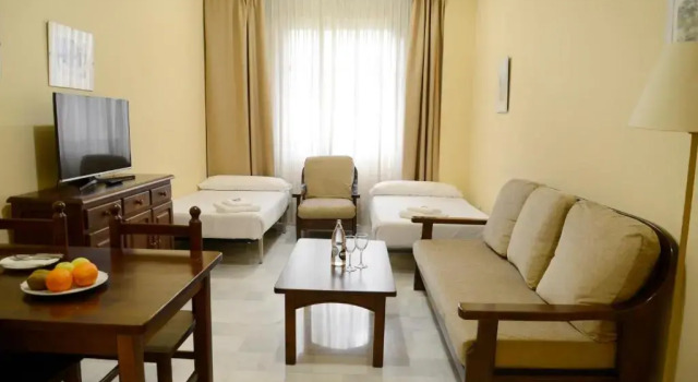 Четырёхместный номер Hotel San Pablo Sevilla