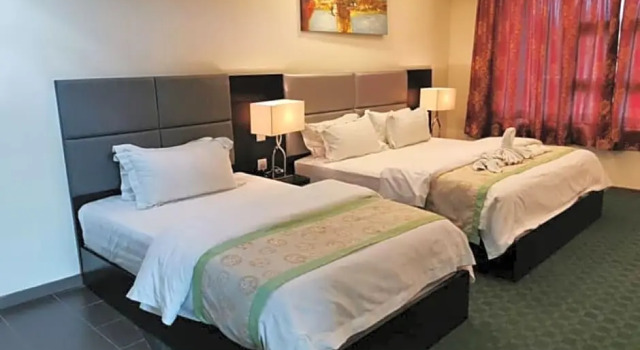 Люкс с балконом Melang Inn