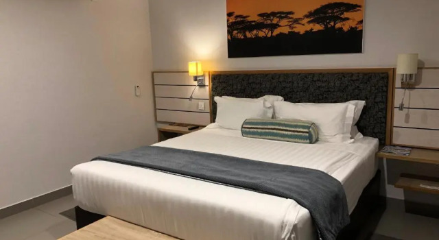 O podwyższonym standardzie pokój Travelodge