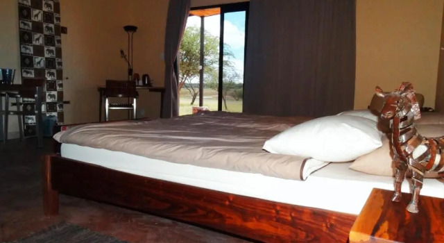 Ovita Wildlife Restcamp, Réserver Hôtel Okazize Okahandja