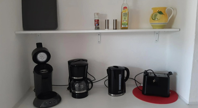 Kleine gemütliche Ferienwohnung günstige Lage, Prenota Hotel Hotel a Garz con parcheggio, Parcheggio