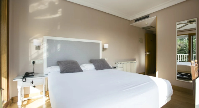 Двухместный номер Standard с балконом Hotel Monte Ulia