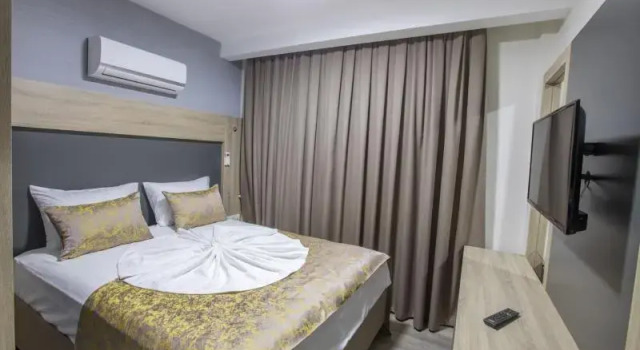 Номер Standard Elanis Suites