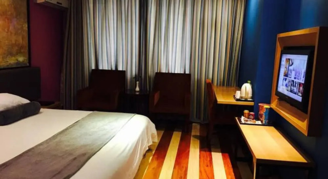 Номер Superior Fresh House Hotel Huanglong Wantang