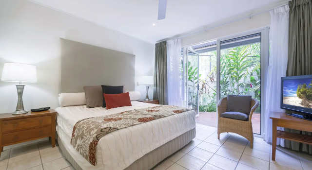 Mandalay Luxury Beachfront Apartments, Buchen Sie Ferienwohnung SPA-Hotels in Port Douglas, SPA