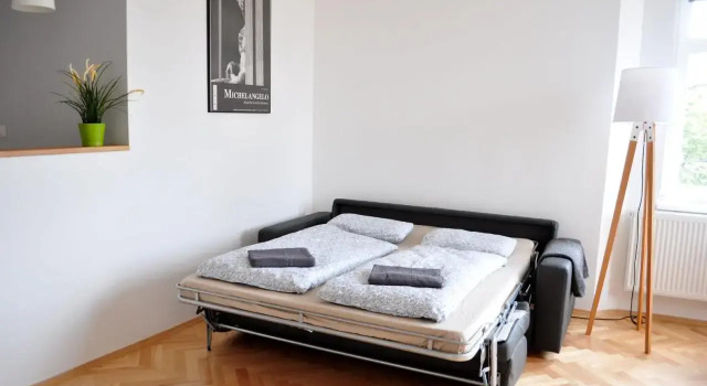 Central-Modern-Apartment