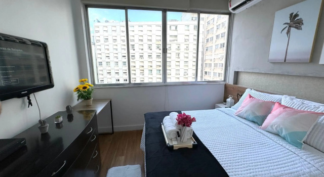Apartamento Charmoso no posto 5, próximo ao Arpoador e Ipanema