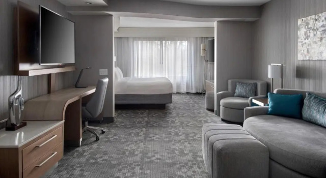 Люкс Courtyard by Marriott Newburgh Stewart Airport