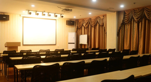 Hanting Hotel Linyi Mengshan Avenue, Prenota Hotel Hotel a Shandong con parcheggio, Parcheggio