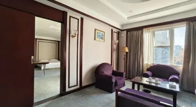 Люкс Executive Shentou Apartment (Shengping Subway Station)