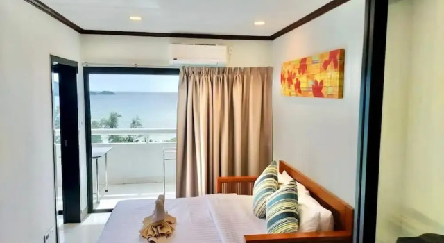 Номер Standard c 1 комнатой с балконом Patong Tower 1.1 Patong Beach by PHR