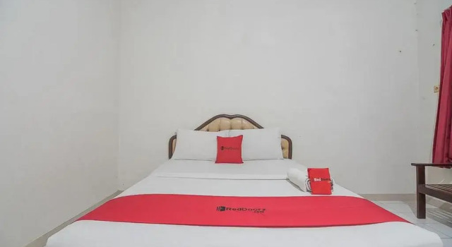 Camera doppia Standard RedDoorz near Alun Alun Subang