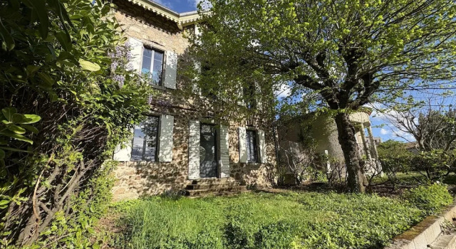 Maison 1880, Rezerwuj Pensjonat Annonay Ardèche