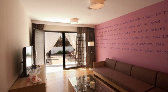 R2 Romantic Fantasia Suites, Varaa Hotelli Tarajalejo Fuerteventura
