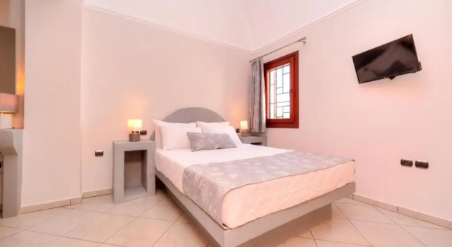 Апартаменты Deluxe Akrotiri Apartments