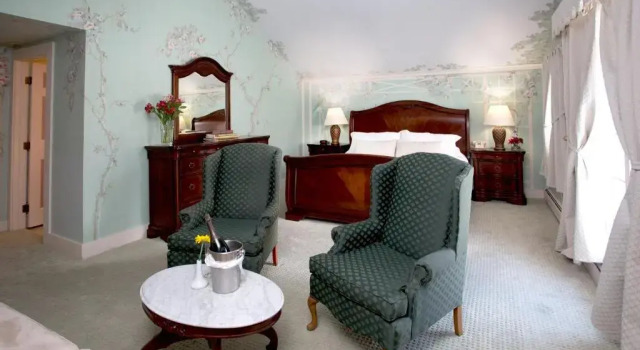 Двухместный номер Deluxe Queen Anne Inn
