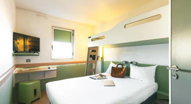 Трёхместный номер Standard ibis budget Lyon Centre Confluence