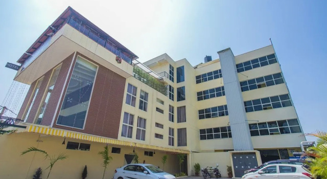 OYO 22837 Chairmen's Hotel, Rezervovat Hotel Hotely v Bangalore s parkováním, Parkování