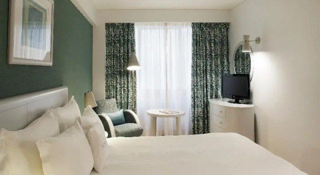 Апартаменты Classic Deluxe Altis Suites Apartamentos Turísticos