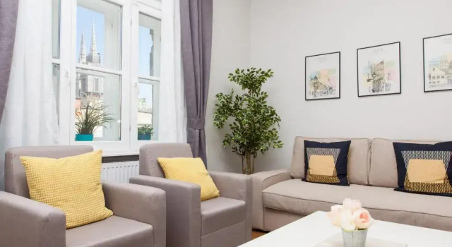 Апартаменты Deluxe Karlo Main Square Apartments