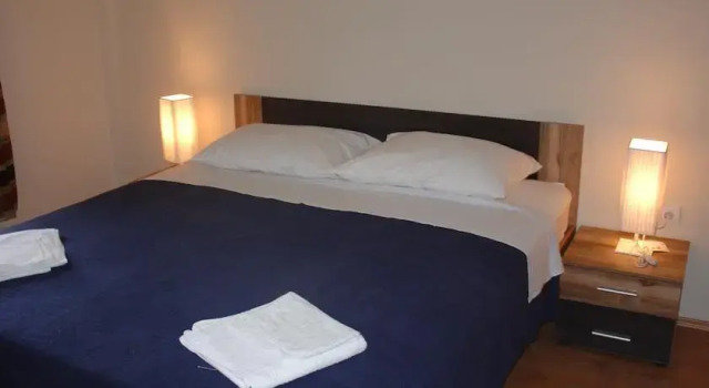 Apartment All 4 You, Prenota Appartamento Splitska 