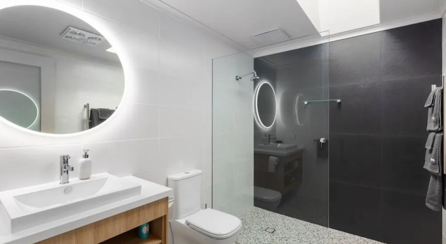 Апартаменты Deluxe City Courtyard Two