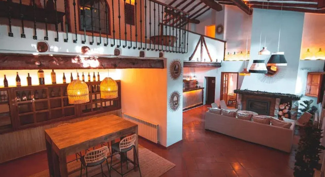 VILASIRA Rooms & Wines - Adults Only, Rezerwuj Hotel Hotele SPA w Barcelona, SPA