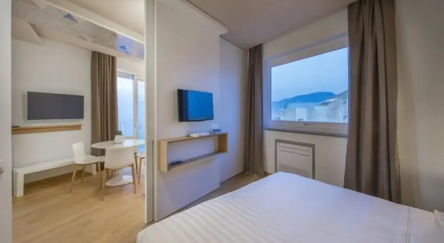 Студия Gaura Apartments