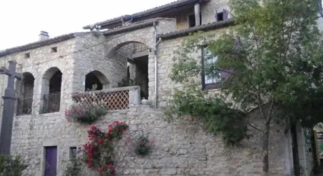 Domaine de Peyre Brune - Gite de Charme En Ardeche du Sud