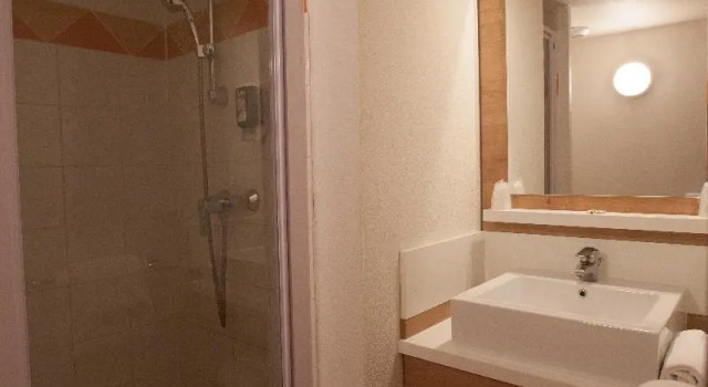 Двухместный номер Standard с 2 комнатами Apparthotel Privilodges Lyon Lumière