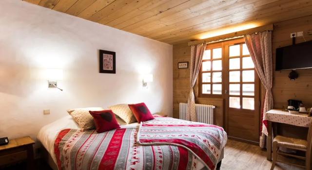 Двухместный номер Superior с балконом Les Chalets de La Griyotire