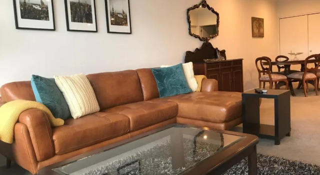 Студия Oxley's Waterfront Luxury Apartment