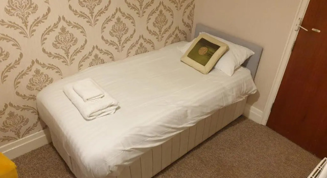 Номер Standard HOTEL242