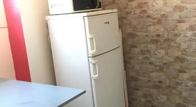 Appartement central des terres chaudes proche bord de mer, Забронировать Апартаменты/квартира Отели Ментон с парковкой, Парковка