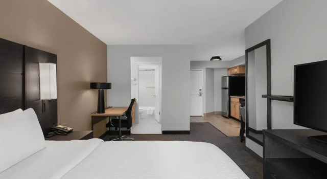 Двухместный люкс с балконом Residence Inn by Marriott Salt Lake City Downtown