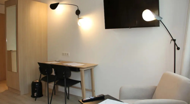 Студия с балконом FINESTATE Coliving Mairie dIssy