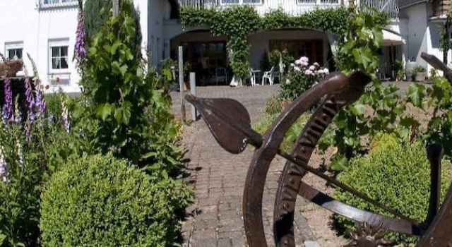 Wein- und Gästehaus Fries