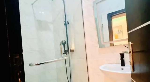 Апартаменты Deluxe L'Rina Apartments