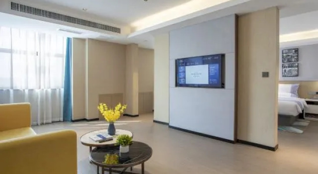 Люкс Yeste International Hotel (Chongzuo Youyi Avenue South Railway Station)