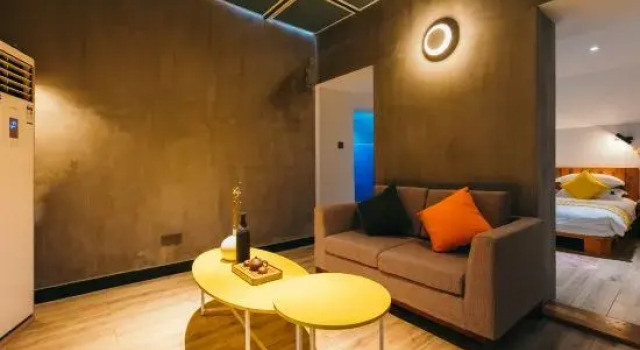 Семейный люкс Qiulu Hostel
