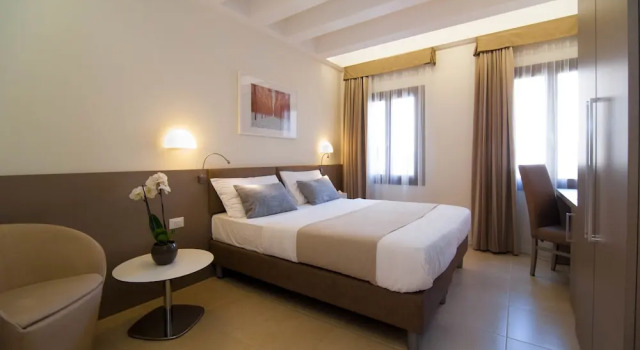Двухместный номер Standard Leone Hotel