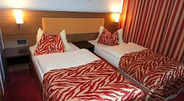 Семейный номер Standard Grand Hotel Dream Main City Center