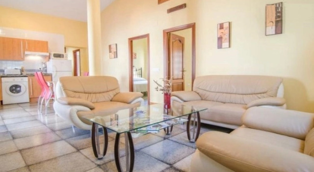 Apartment in Velez Malaga, Malaga 103070, Buchen Sie Ferienwohnung SPA-Hotels in Macharaviaya, SPA