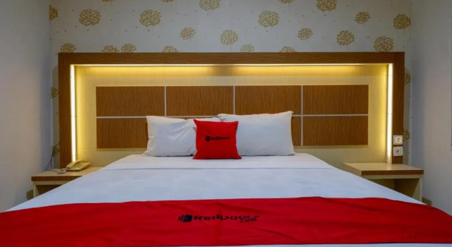 Formerly RedDoorz @ Hotel Bumi Palupy