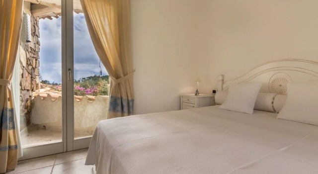 Villa Ulivo, Book Villa Hoteller i Castiadas med pool, Swimmingpool