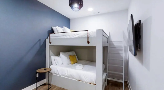 New Listing - Jolene Dream 93 Walk Score, Prenota Appartamento Hotel a Tennessee con parcheggio, Parcheggio