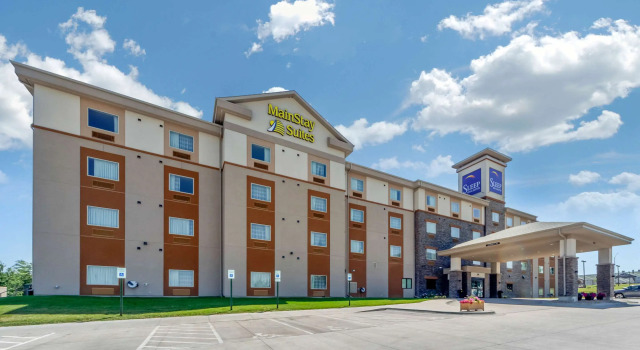 MainStay Suites Lincoln University Area, Reserva ahora Hotel Hoteles en Lincoln con piscina, Piscina
